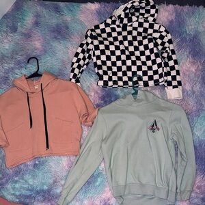 Checkered and Solid Hoodies Set